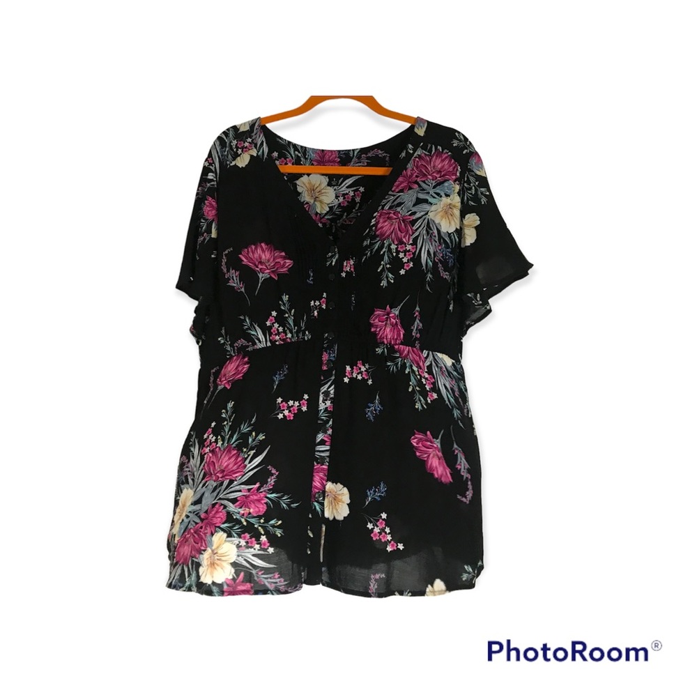 PRETTY TORRID BUTTON FRONT GAUZE/CHALLIS BABYDOLL TOP